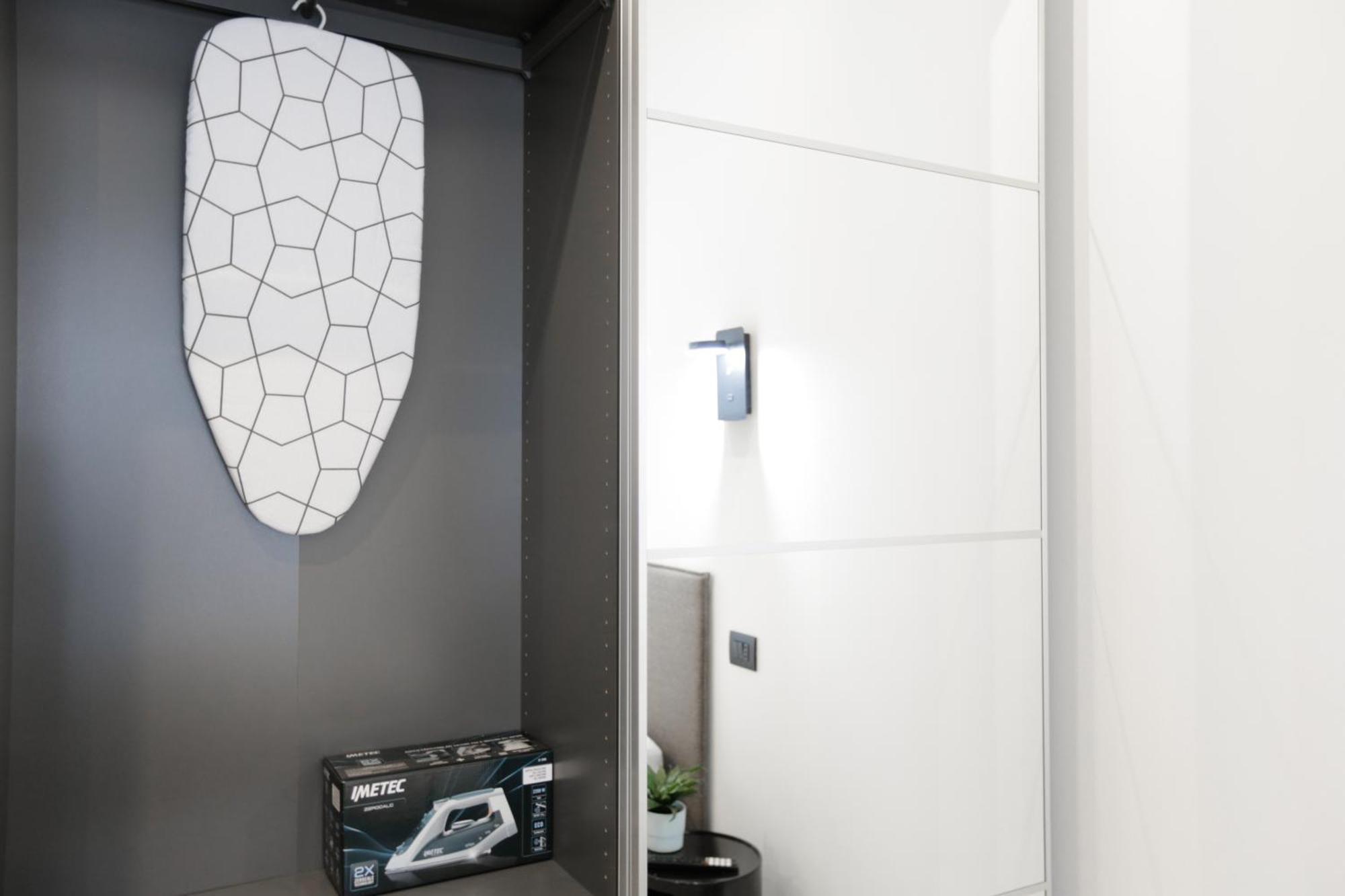 New Modern Flat 10 Minutes Walk From Central Station Milán Exterior foto